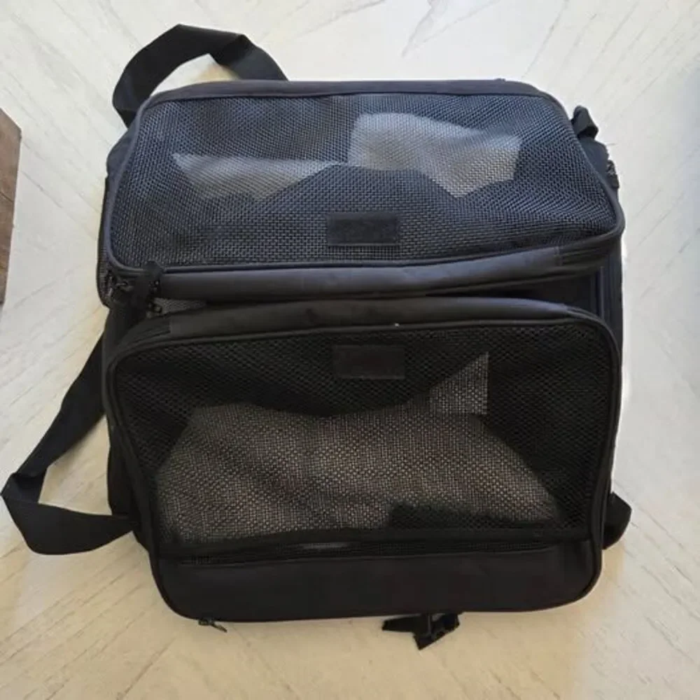 Henkelion Large Soft Sided Pet Carrier for up to 25Lbs